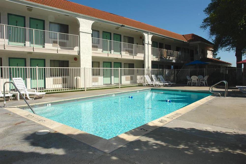 Motel 6-Pinole, Ca 외부 사진